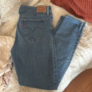 Levi’s 711 Skinny Jeans. Size 32x30L